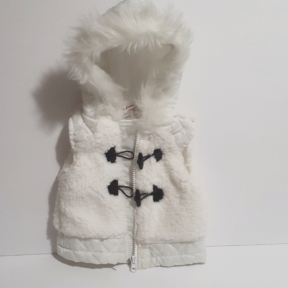 Little Lass Baby Girl Zip Up Winter Vest Size 3-6 Months like new| - Picture 1 of 4